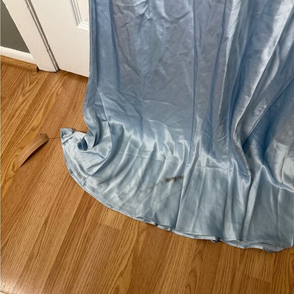 Reformation Annabelle Silk Dress 14 - Picture 6 of 10